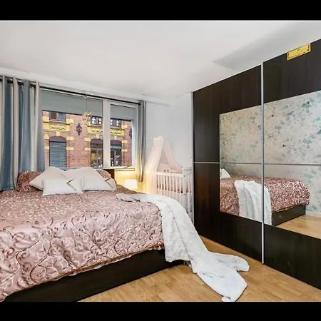 Guest house ***upscale***city Center*